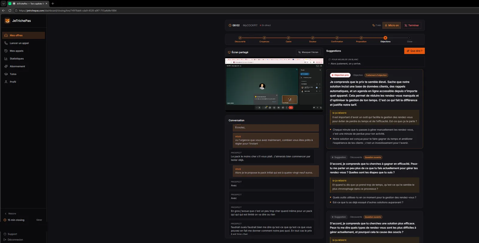 Appel en cours : l'entonnoir de vente phase par phase et la transcription en direct